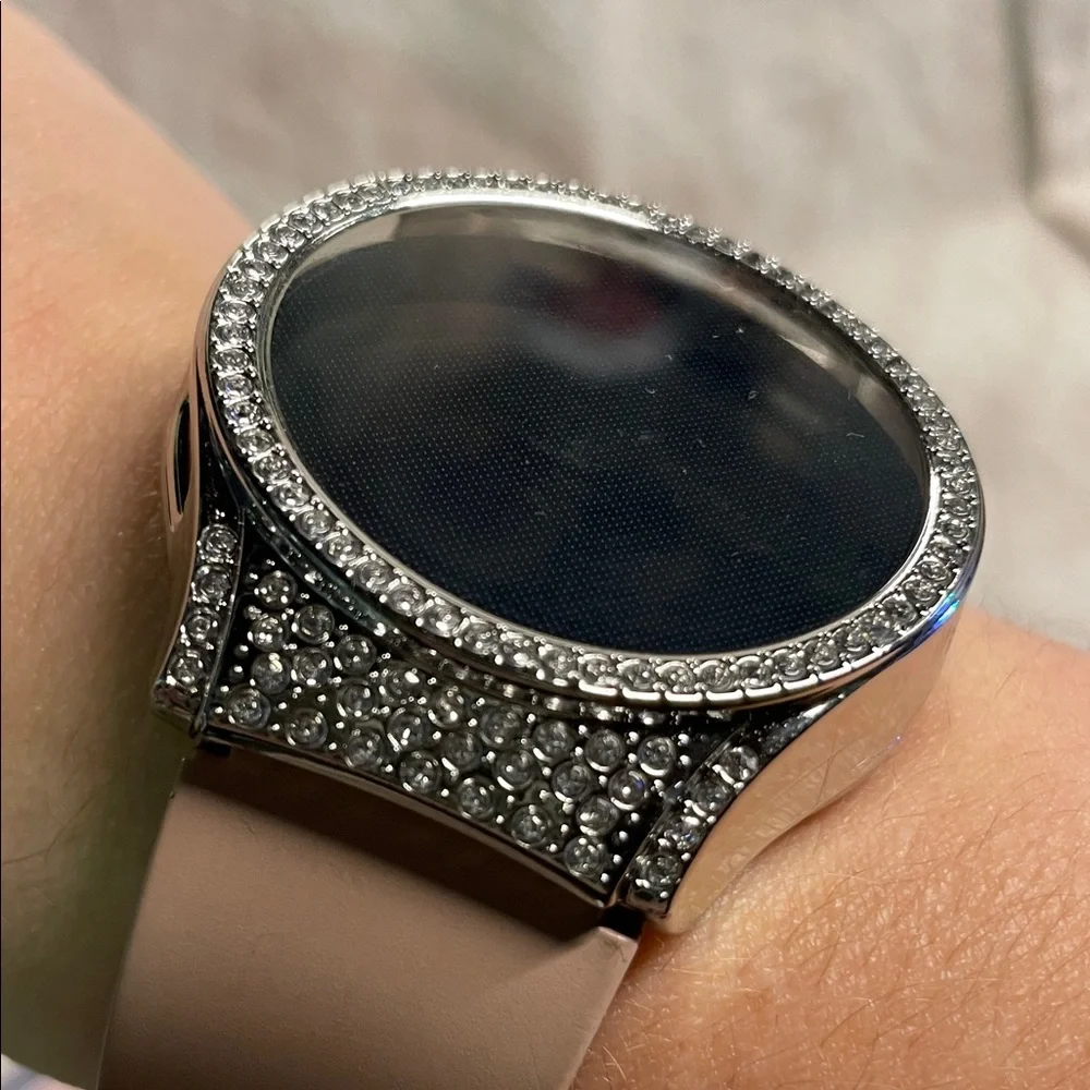 Pre-Loved SAMSUNG Galaxy Watch4 with Free Bling Band Rose Gold